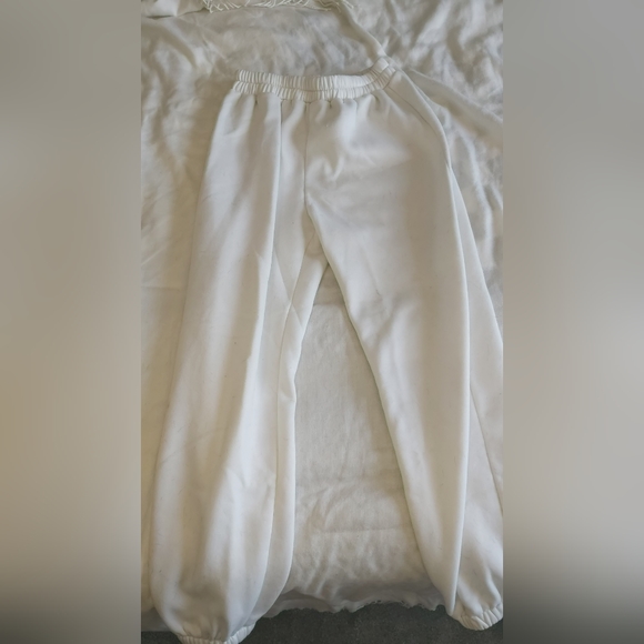 Shein Sweatpants - Picture 1 of 1